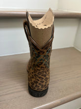 Load image into Gallery viewer, Kids Leopard Primetime Easy Fit Western Boot
