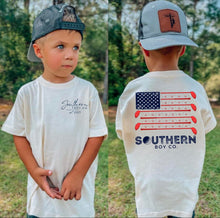 Load image into Gallery viewer, (Natural) American Golf Flag Short Sleeve Kids Tee
