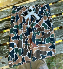 Load image into Gallery viewer, Youth Camouflage Joggers
