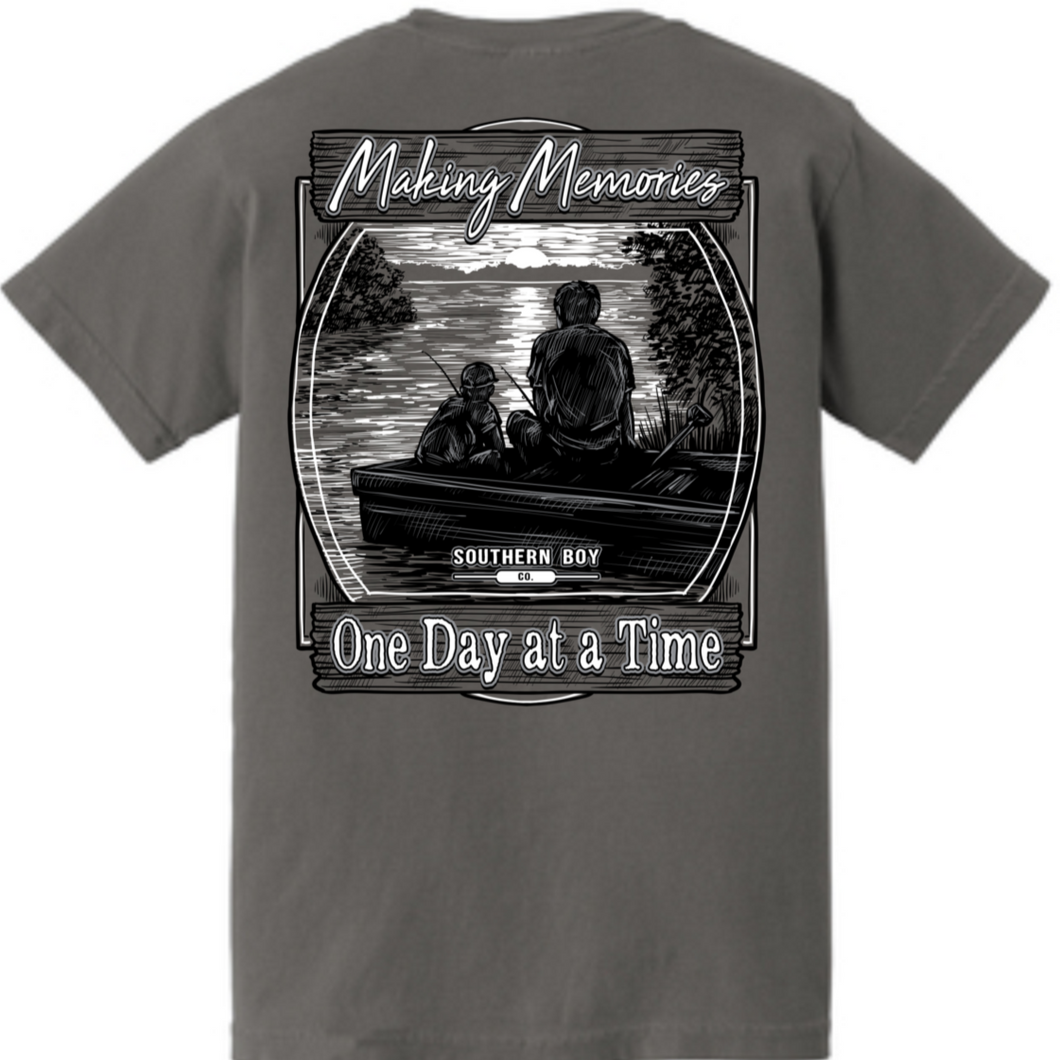 Making Memories Adult Short Sleeve Tee